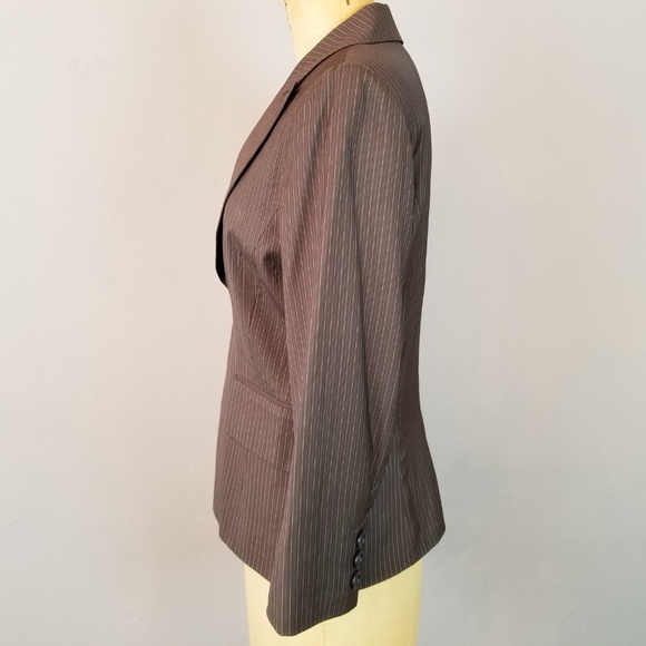 Banana Republic Brown Pinstripe Blazer Jacket - Picture 4 of 8